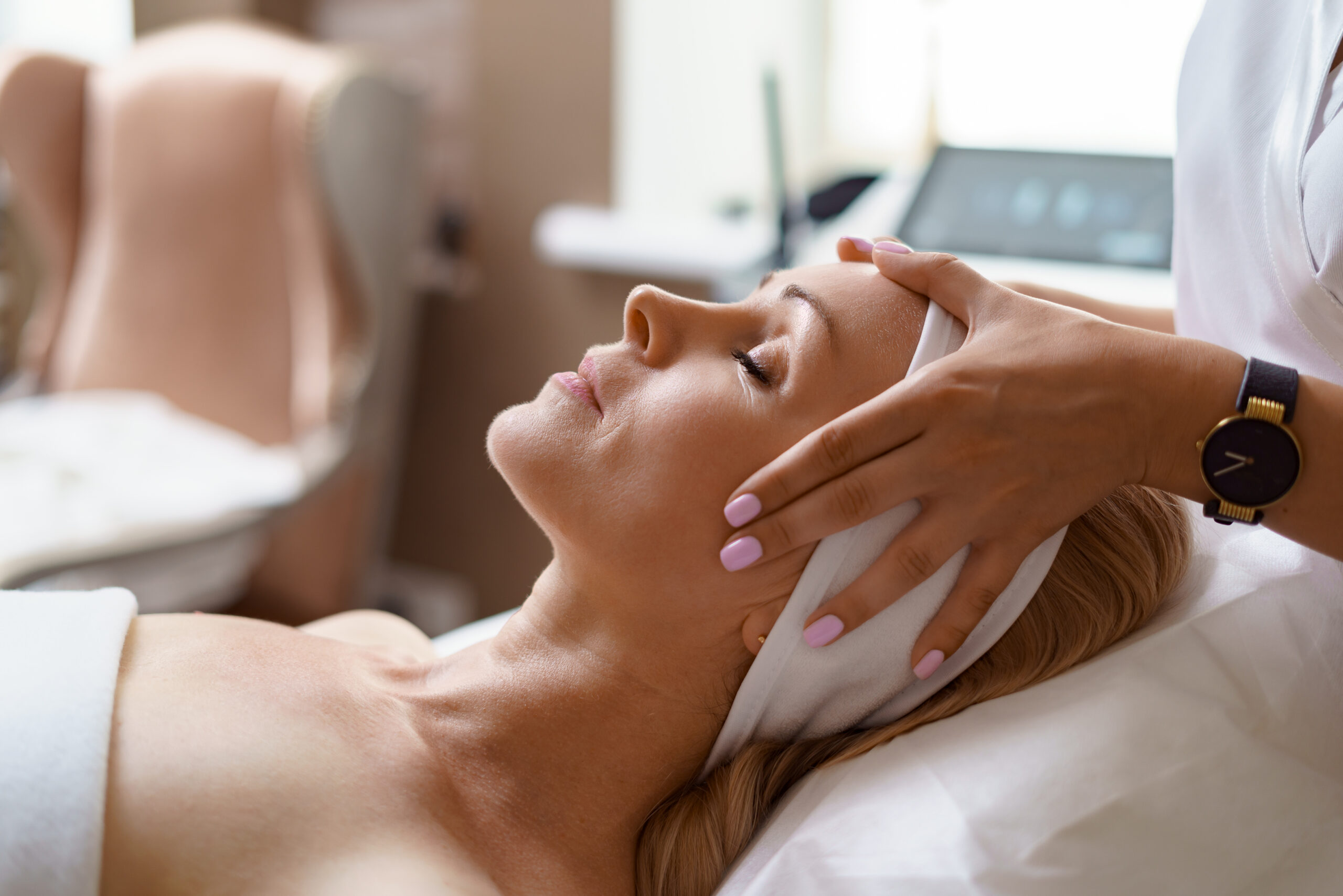 Experience the Fivefold Benefits of Monthly Facials at The Laser Lounge Spa Cape Coral
